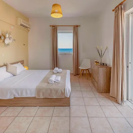 Faro Del Porto Apartman