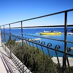 شقة Faro Del Porto *