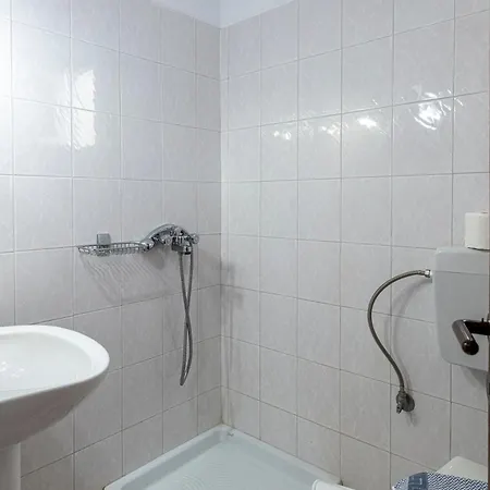 Faro Del Porto Apartamento Poros (Kefalonia)