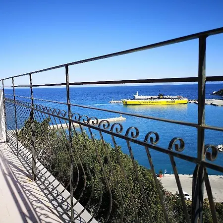 Διαμέρισμα Faro Del Porto *