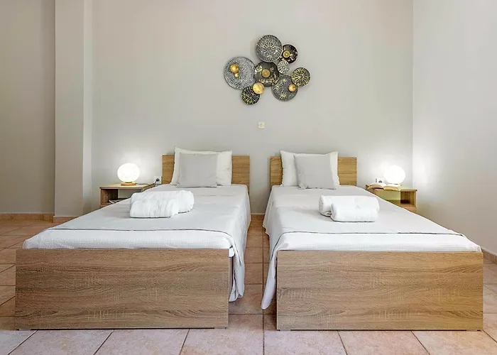 Faro Del Porto Pórosz